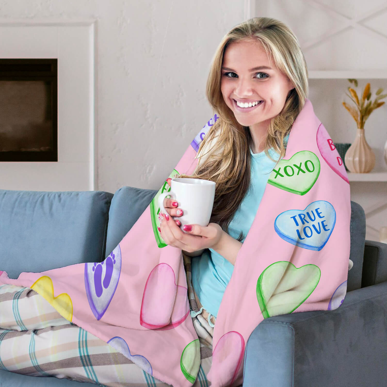 Valentine's Day Pregnancy Announcement - Personalized Valentine's Day Pregnancy Announcement gift For Family - Custom Blanket - Elizabethfashions