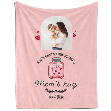 Mom's Hug - Personalized Mother's Day, Birthday, Valentine's Day or Christmas gift For Mom - Custom Blanket - Elizabethfashions