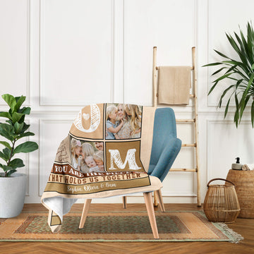 You Are The Piece That Holds Us Together - Personalized gift For Mom - Custom Blanket - Elizabeth Fashions