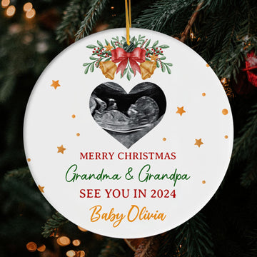 Merry Christmas Grandma & Grandpa - Personalized First Christmas gift for Grandparents - Custom Circle Ceramic Ornament - Elizabeth Fashions