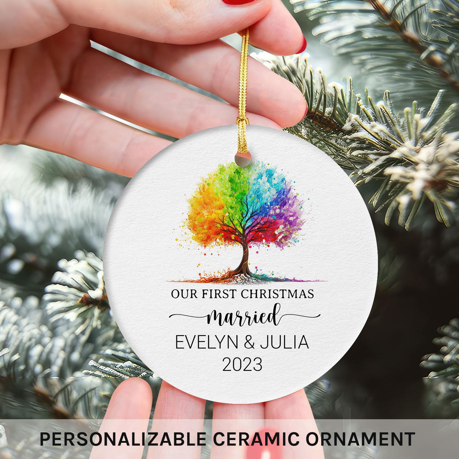 Our First Christmas Married - Personalized First Christmas gift for Husband, for Wife, for LGBT Couple - Custom Circle Ceramic Ornament - Elizabeth Fashions