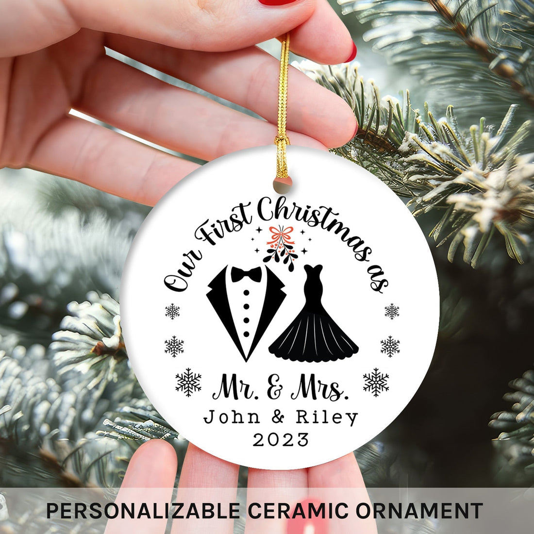 Our First Christmas as Mr. & Mrs. - Personalized First Christmas gift For Husband or Wife - Custom Circle Ceramic Ornament - Elizabeth Fashions