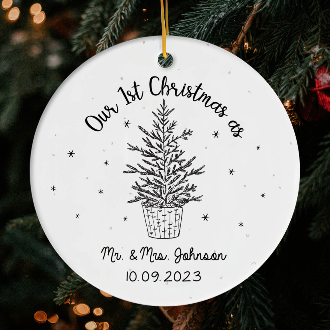 Our 1st Christmas as Mr. & Mrs, - Personalized First Christmas gift For Husband or Wife - Custom Circle Ceramic Ornament - Elizabeth Fashions