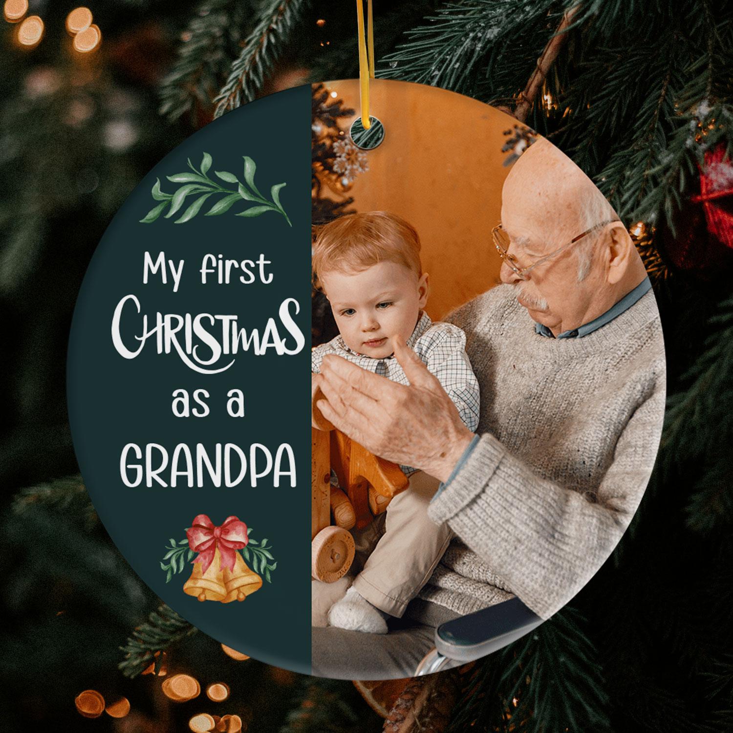 My First Christmas as a Grandpa - Personalized First Christmas gift For Grandpa - Custom Circle Ceramic Ornament - Elizabeth Fashions
