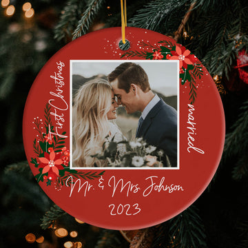 First Christmas Cranberry & Foliage - Personalized First Christmas Married gift For Husband or Wife - Custom Circle Ceramic Ornament - Elizabeth Fashions